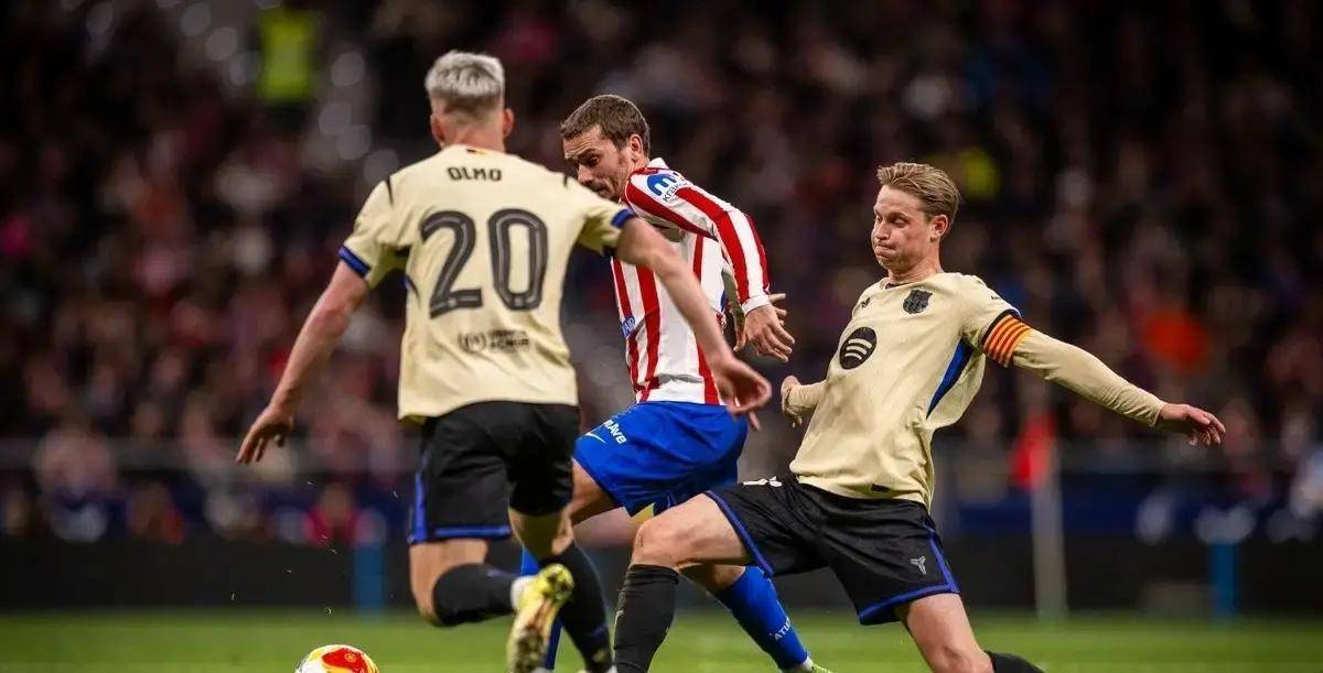 体育赛事-巴萨格里兹曼球衣